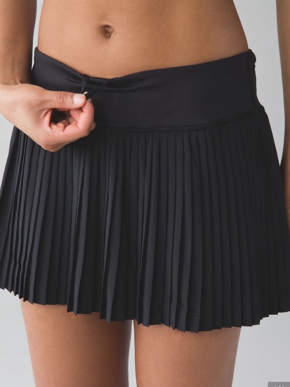 Lululemon Pleat To Street Tennis Mini Skirt Skort Size 6